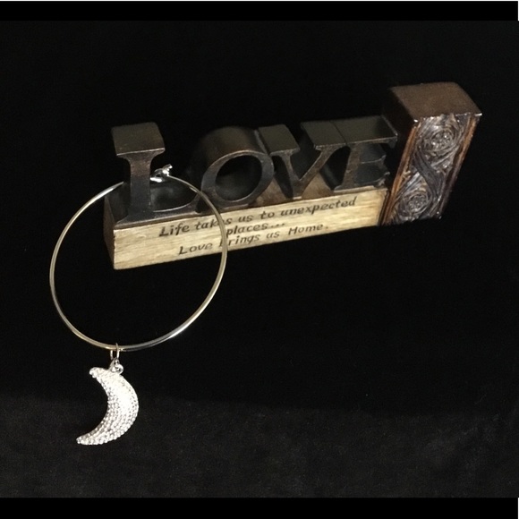 SILVER BANGEL BRACELET - MOON - Picture 2 of 3
